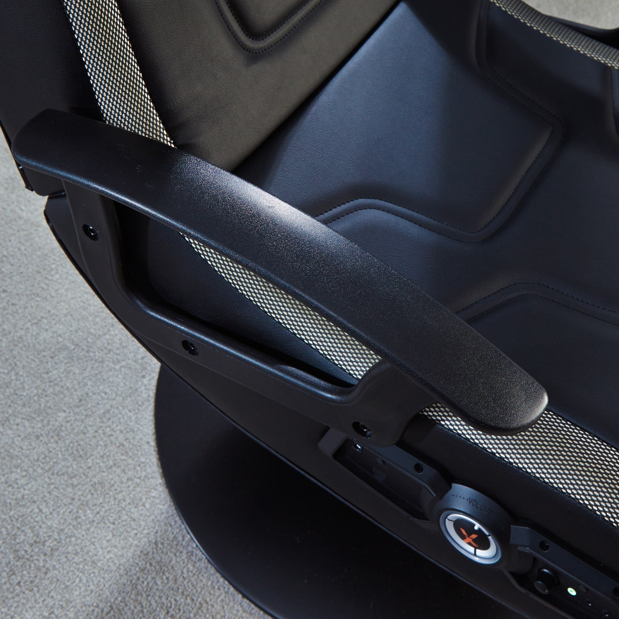 X Rocker Veleno X Rocker Veleno RGB 2.1 Audio Gaming Chair with Neo Motion LED — The ...