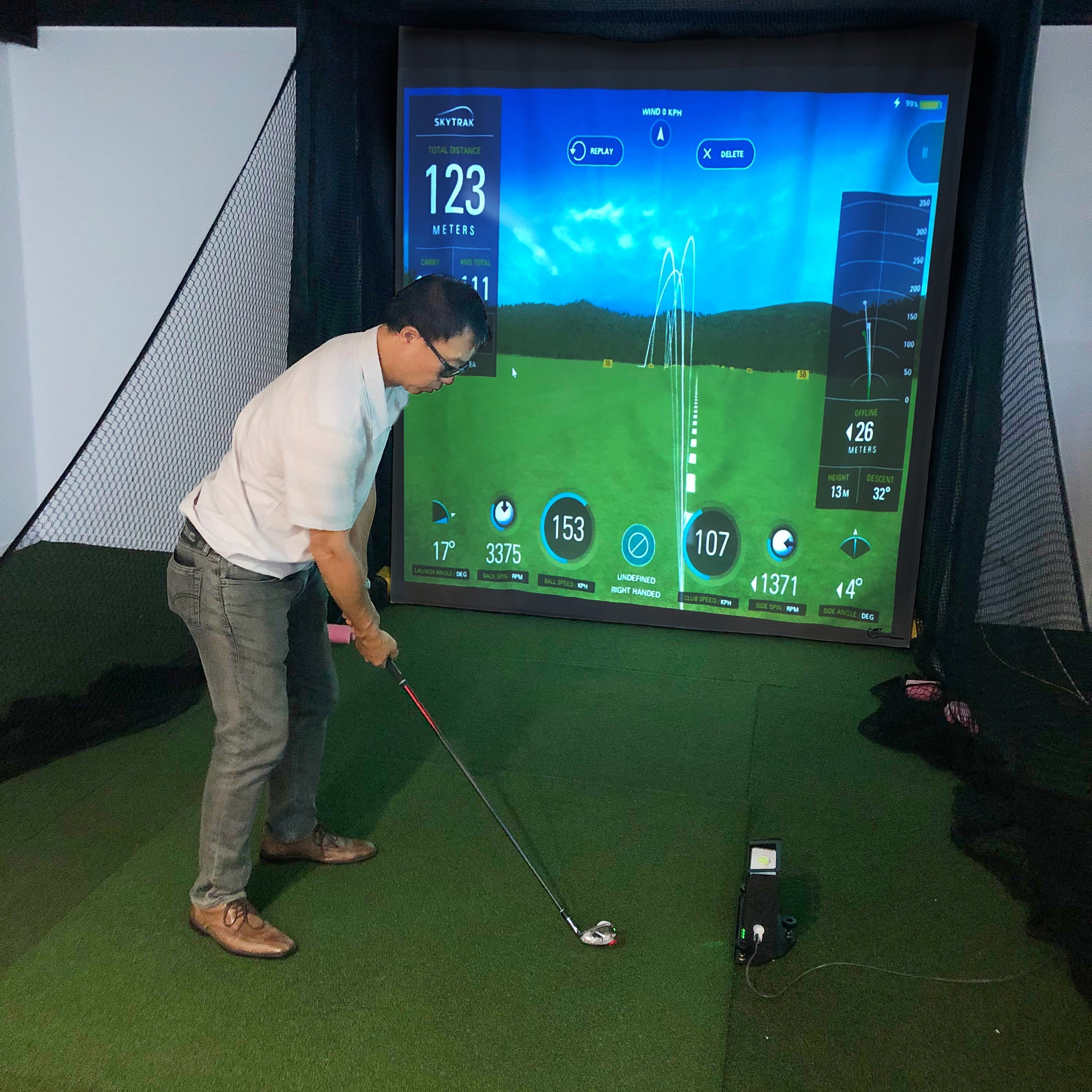 Simulator Series 8 Golf Simulator Bay+ Projector Mount frame kit + Pro ...