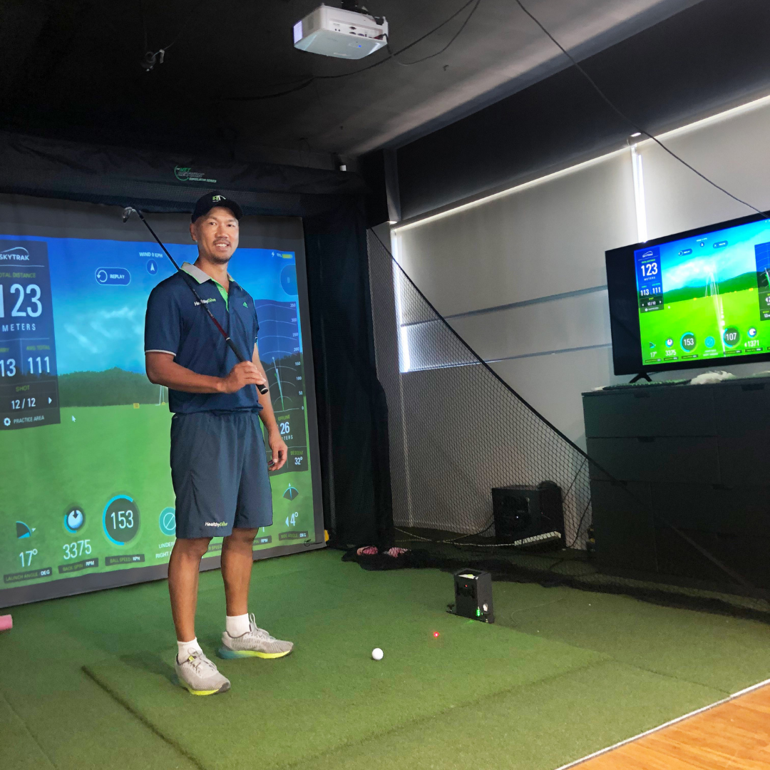 Simulator Series 12 Golf Simulator Bay+ Pro Turf